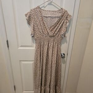Elegant Tan Patterned Dress